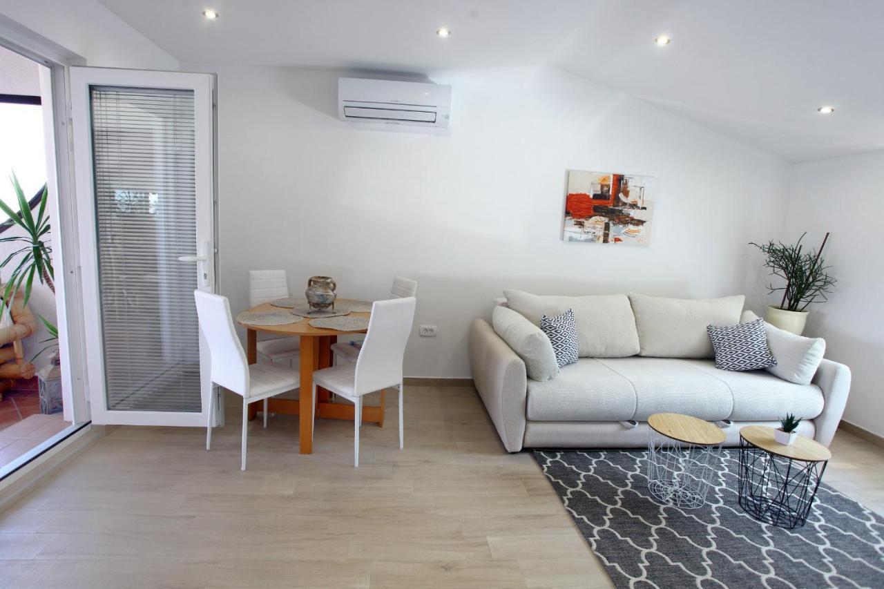 דירות בפורטורוז Not For Rent מראה חיצוני תמונה